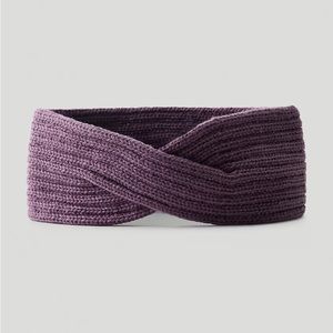 Aritzia Sunday Best Snow Bunny Headband